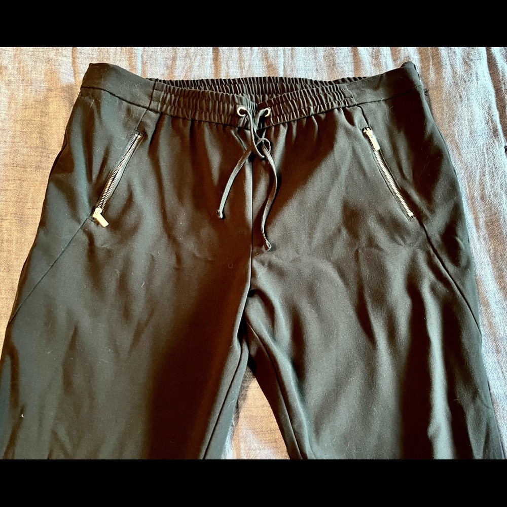 New York & Co Black Stretch work Style Joggers size L